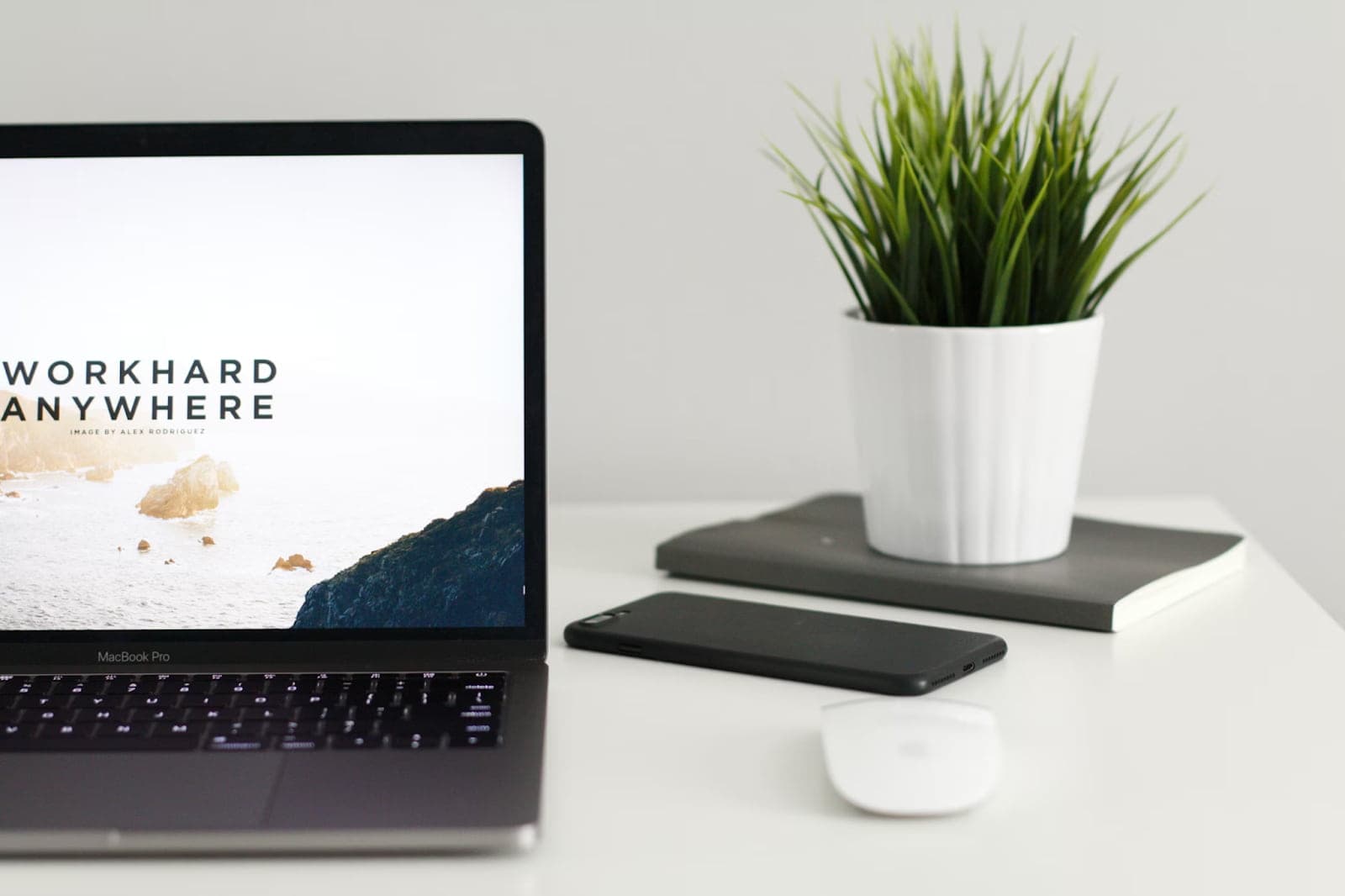 cost of maintaining a website